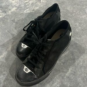 Heely’s Men’s Size 10